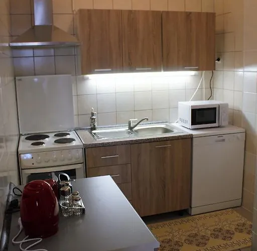 Mis Floura * 里耶卡