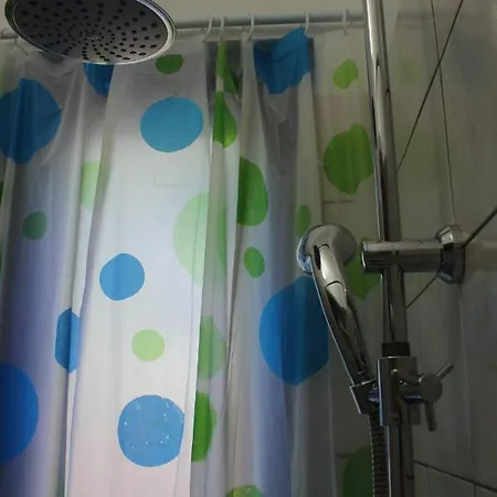 Apartment Mis Floura *