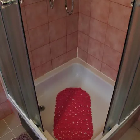 Mis Floura Апартаменты Риека