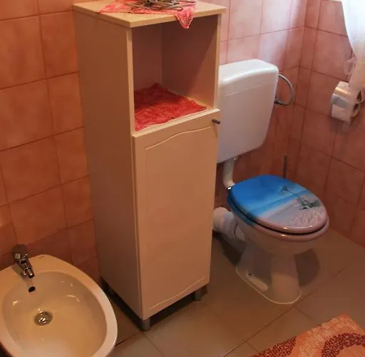 Apartman Mis Floura