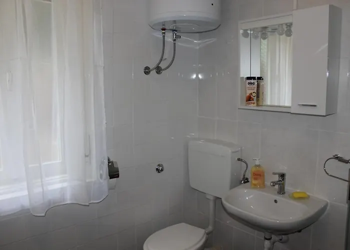 Apartment Mis Floura