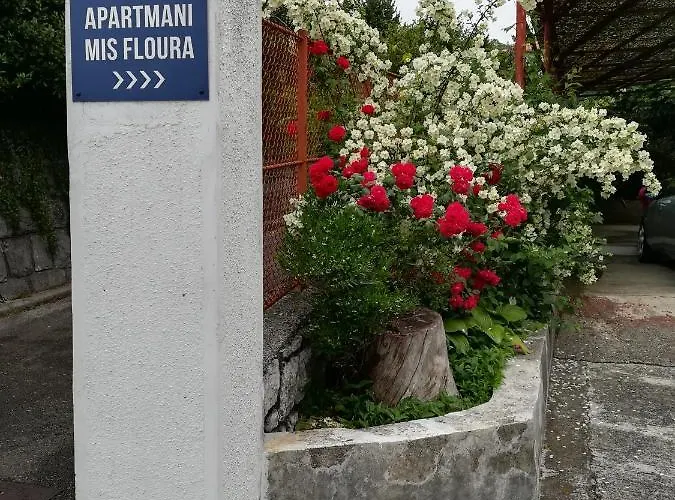 Mis Floura Apartman Fiume